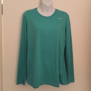 Nike Dri-fit long sleeve shirt